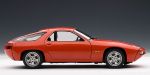 AUTOART Porsche 928 (guards red)