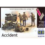 MB Accident Soviet&German Military Men